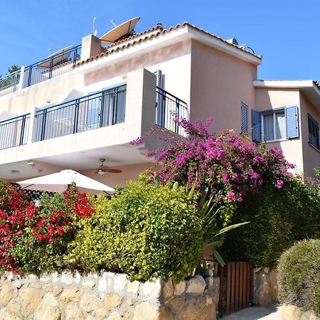 Townhouse In Paradise Gardens Paphos Eksteriør billede